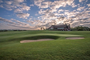 The 18th at London Golf Club - Heritage Course.