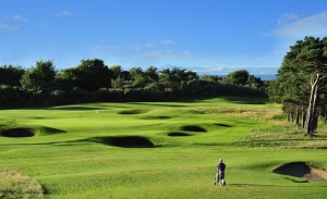 The 4th hole at Longniddry Golf Club.