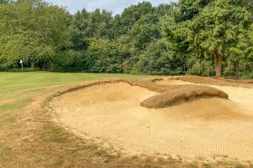 Tongued bunkers at Haste Hill Golf Club in North West London