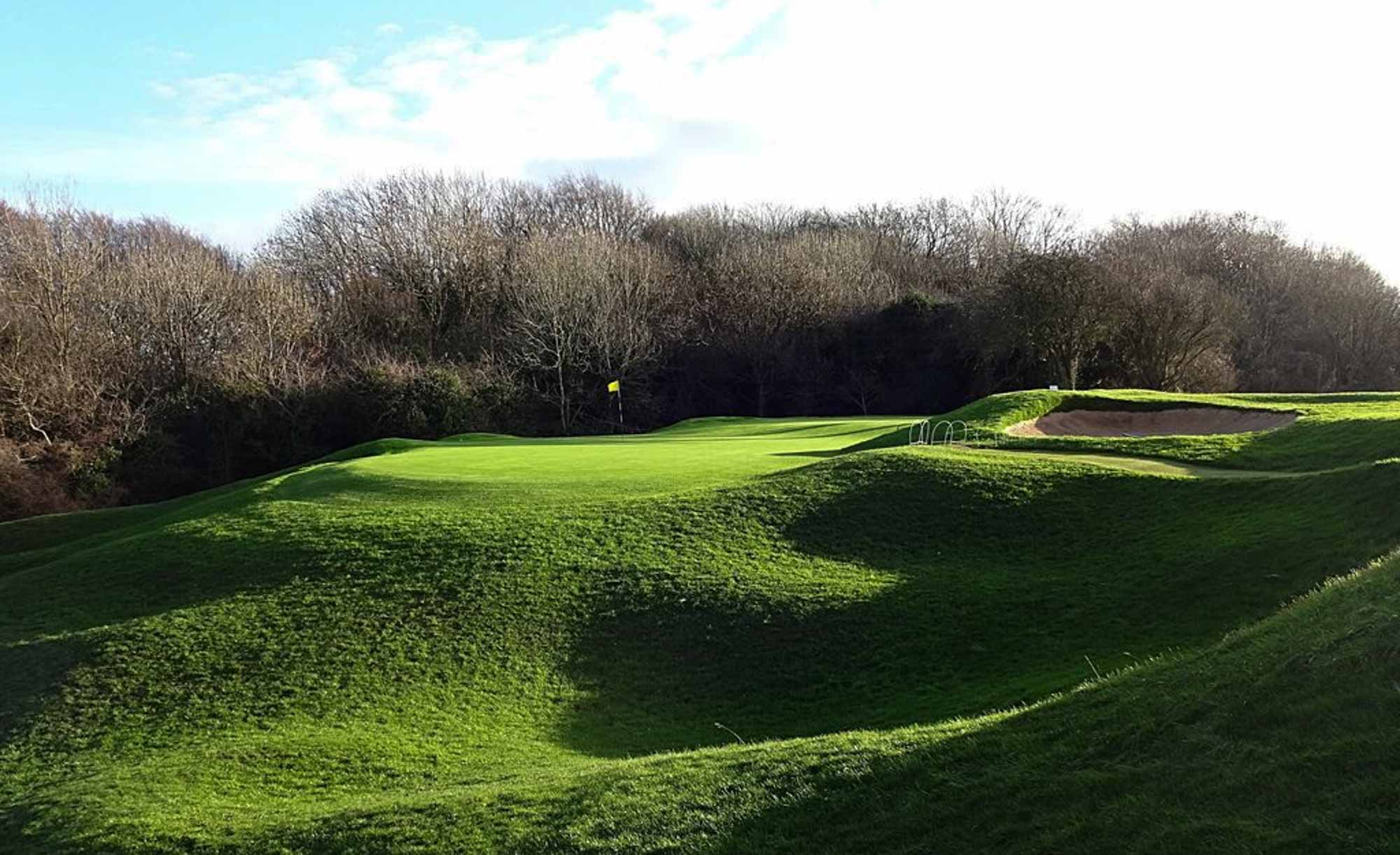 A green complex at Broadway Golf Club in Worcestshire, England.