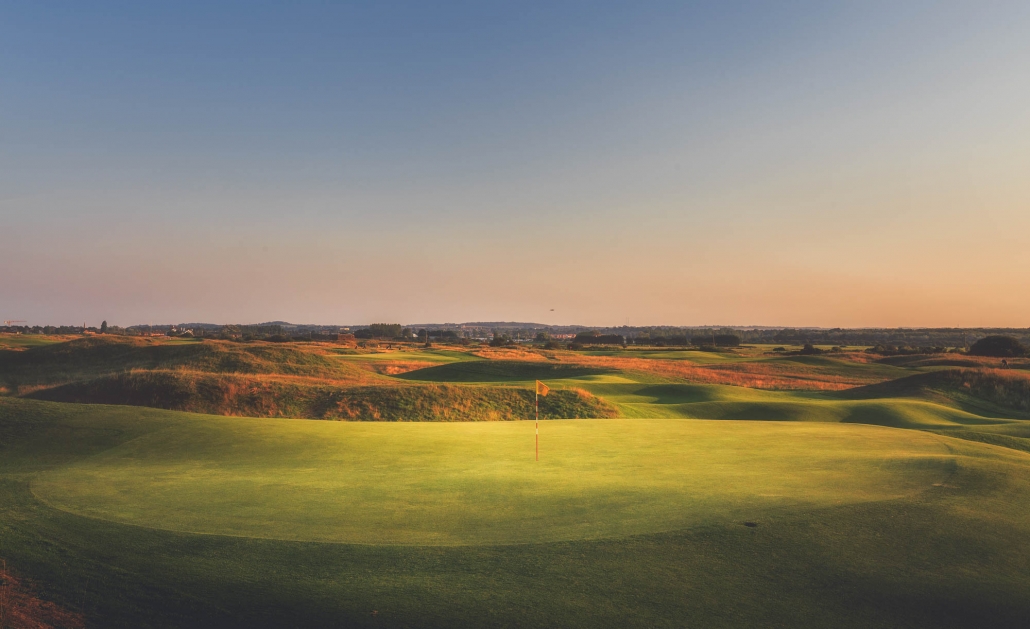 The green on the short the short 6th Royal Cinque Ports. 