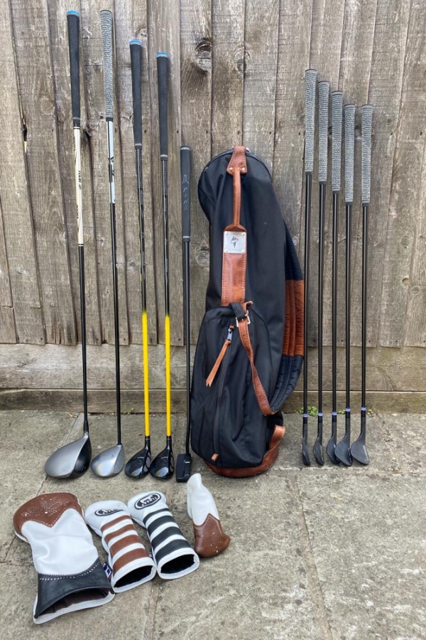 Sunday Bag Evalu18 Minimalist Golf Equipment Less Than 14   E18 IMG 1732 600x900 